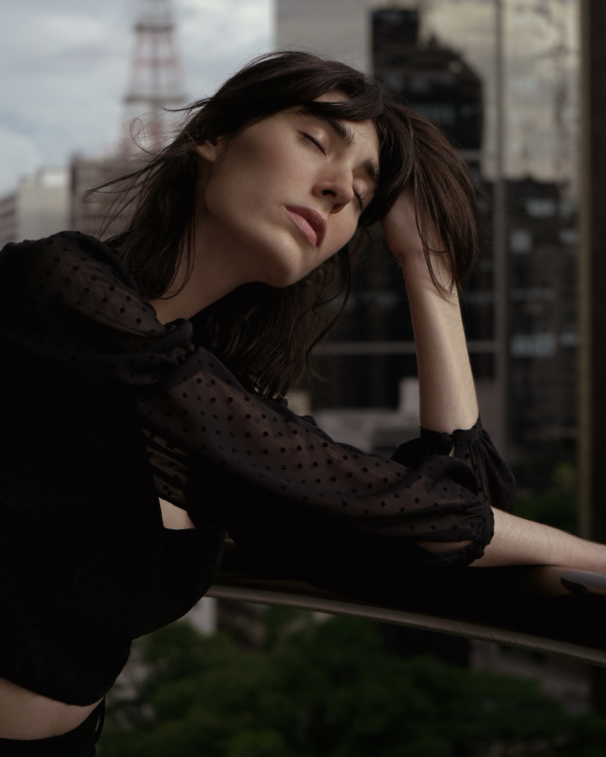 Retrato editorial de moda com Helena